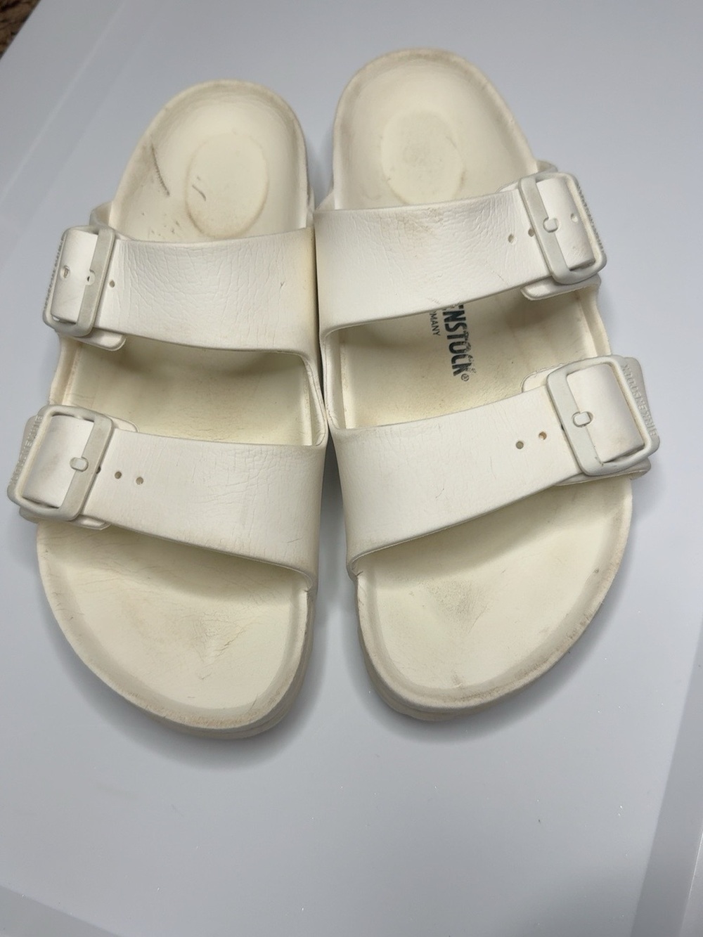 Birkenstock Arizona EVA White Sandals Size 39 Women’s 8 Men’s 6